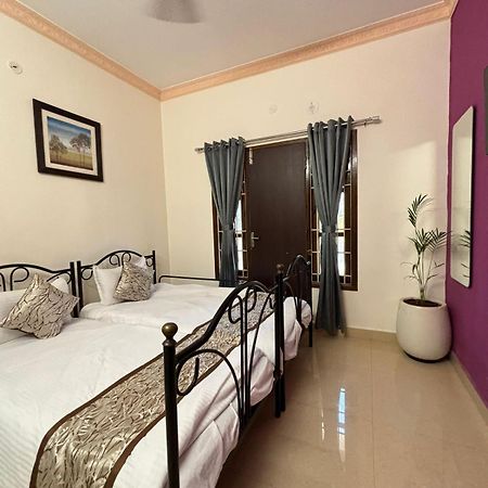 The Ruby Park Villa Yelagiri Exterior photo